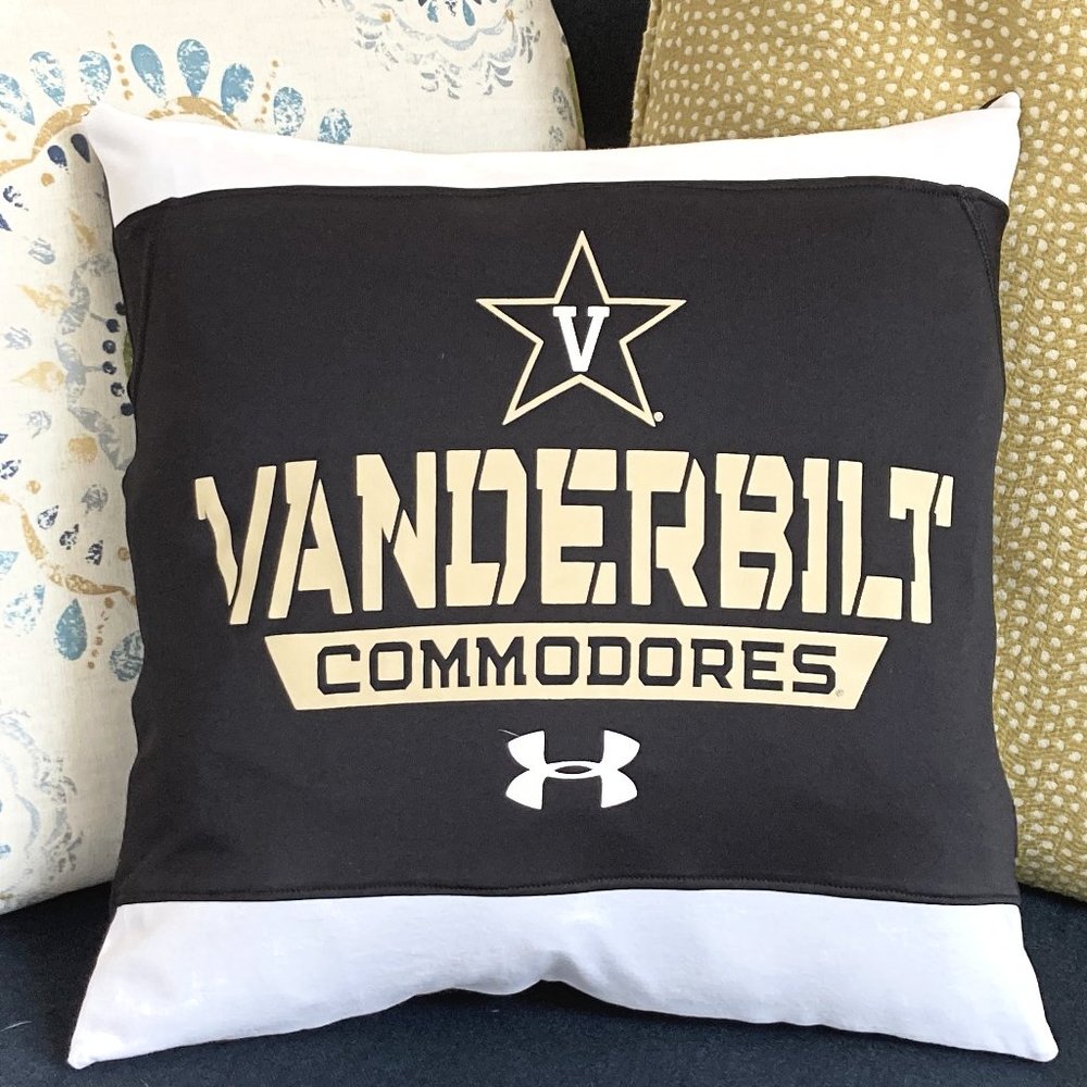 Vanderbilt University Commodores Handmade t-shirt 16x16 throw pillow cover